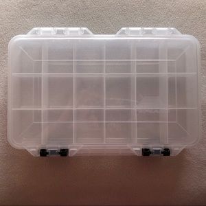 PLANO PROLATCH 18-COMPARTMENT STOWAWAY